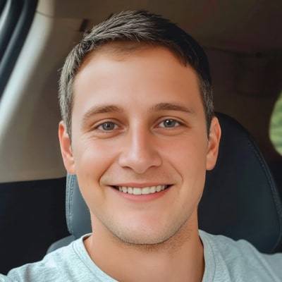 Avatar of writer Tutor Benny