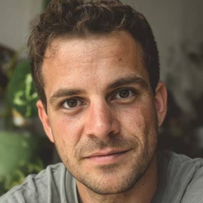Avatar of writer Tutor_Hugh
