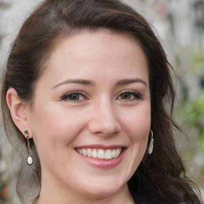 Avatar of writer Expert Julliet